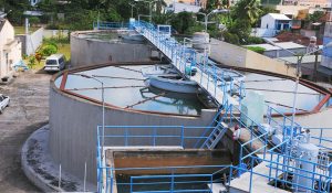 Thành lập doanh nghiệp khai thác, xử lý và cung cấp nước.